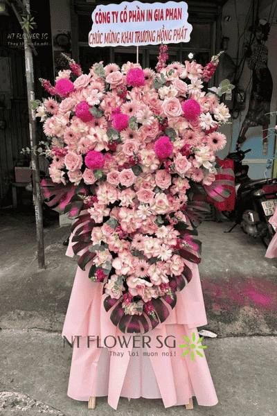 Hoa Khai Giảng 2025